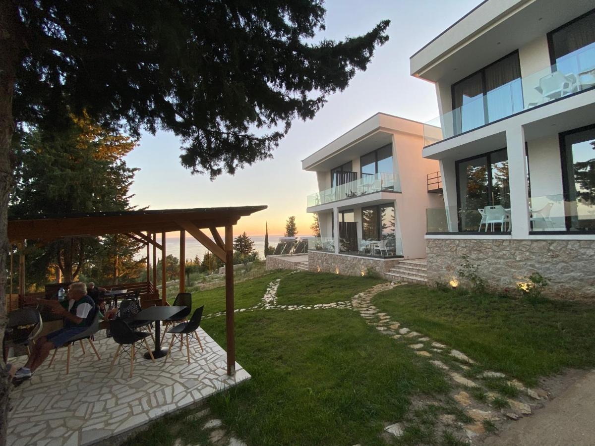 Summer Wine Boutique Hotel Dhërmi Exterior foto